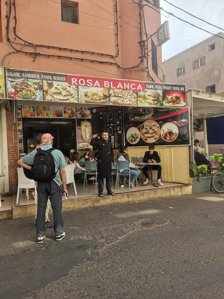 Aarab - Fondateur & Maître Pasticcio Rosa Blanca Essaouira